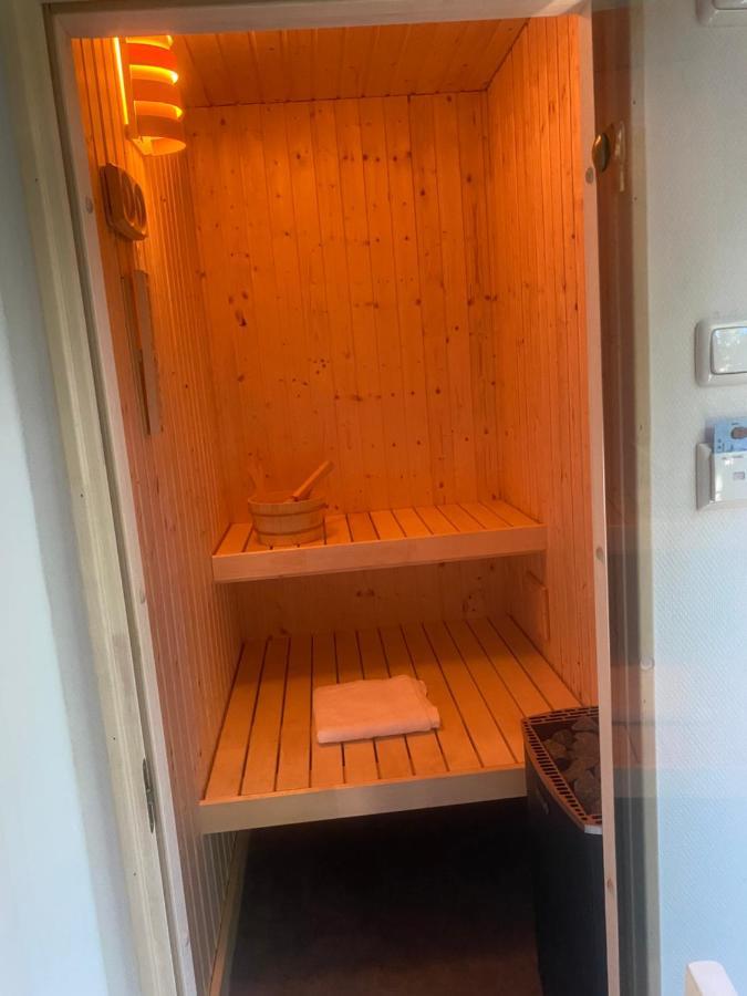 Wellness Chalet Met Sauna Ермело Екстер'єр фото